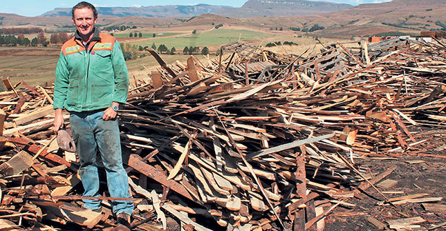 The sawmill that runs on wood gas power