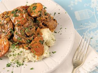 Cauliflower mash with chicken livers