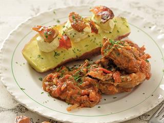 Lamb curry with dates, cream cheese and sweet potato