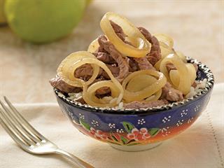 Steak and onion stir fry