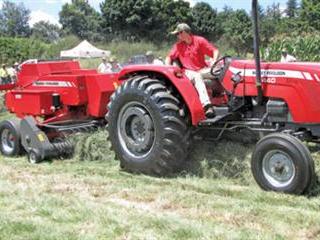 FMS shows off new tractors