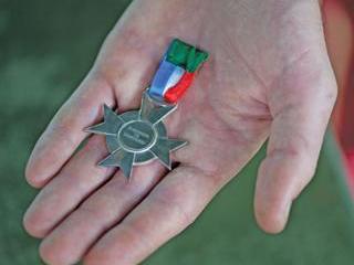 Louis Trichardt farmers create bravery cross Louis Trichardt farmers create bravery cross