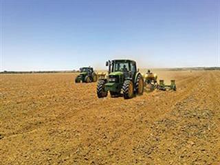 Precision farming – a global perspective Precision farming – a global perspective
