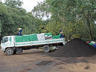 Compost company embraces social media Compost company embraces social media