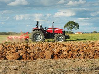 Massey Ferguson unveils Global series tractors