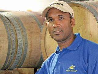 Straight talk: a top farm worker on labour issues Straight talk: a top farm worker on labour issues