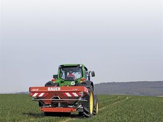 X Concept tractor by Fendt