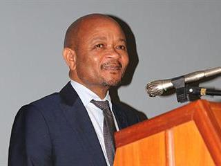 Mchunu lends support to agri-village concept Mchunu lends support to agri-village concept