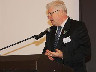 Winde promises growth for Western Cape agriculture sector