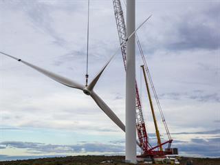 First wind turbine raised at Loeriesfontein Wind Farm First wind turbine raised at Loeriesfontein Wind Farm