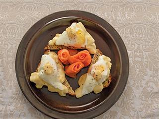 Eggs royale Eggs royale