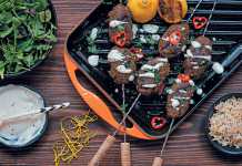 Lamb kofta & yoghurt tahini sauce