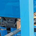 Shaft drive to the metering units.