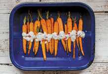 roasted carrots in a dhania-chilli-yoghurt