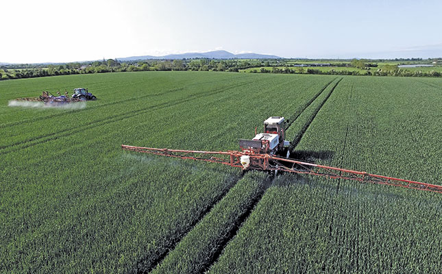 Magnetic field tech in new spraying system decreases costs