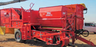 Imac RB45- 55 trailed lateral potato harvester