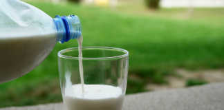 Consumers must be informed about dairy substitute drinks