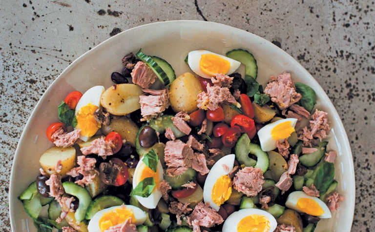 Tuna and egg salad