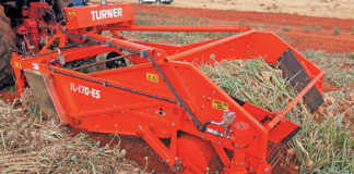 TL-170-ES Windrower