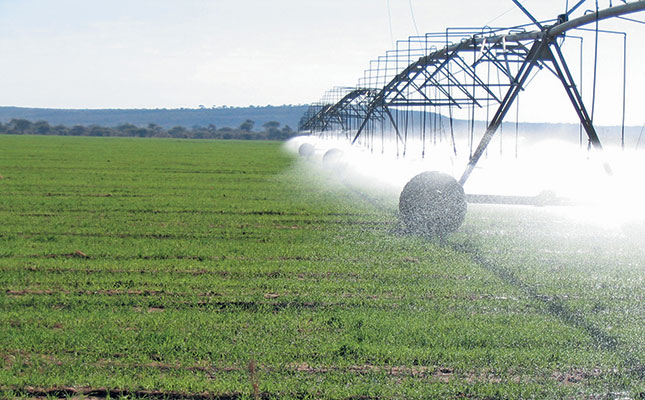 Factors that influence the adoption of smart agriculture in SA Factors that influence the adoption of smart agriculture in SA