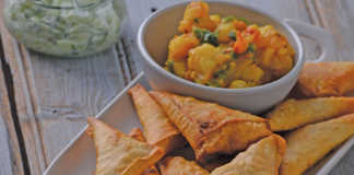 Samoosa with potato filling