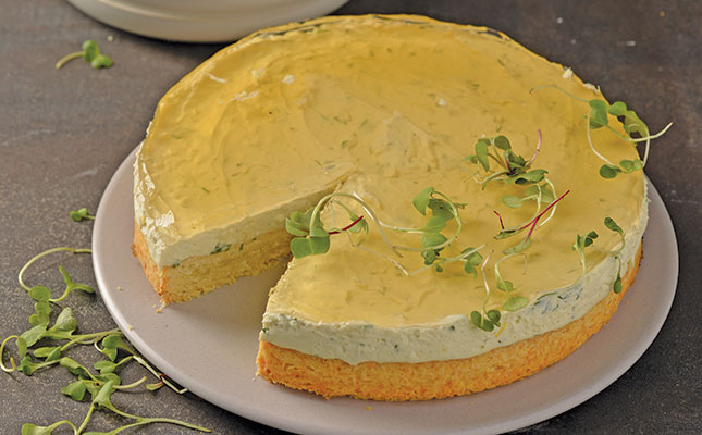 Blue-cheese cheesecake with sweet-wine jelly