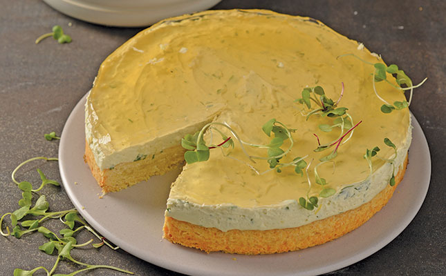 Blue-cheese cheesecake with sweet-wine jelly Blue-cheese cheesecake with sweet-wine jelly