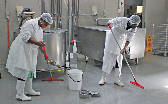 Ensuring food safety in a family-run cheesery Ensuring food safety in a family-run cheesery