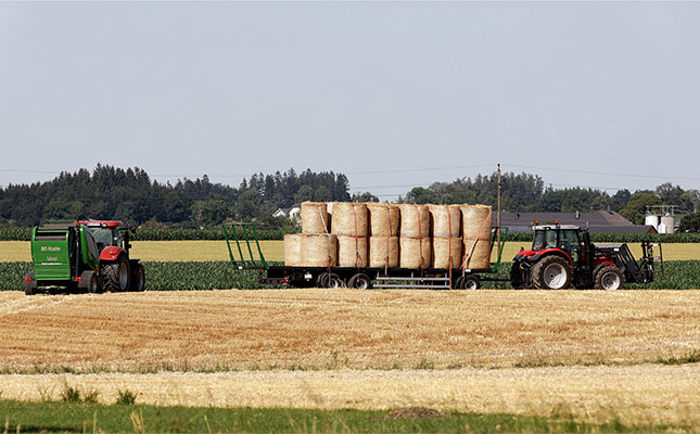 Travel ban lifted for South Africans to work on US farms