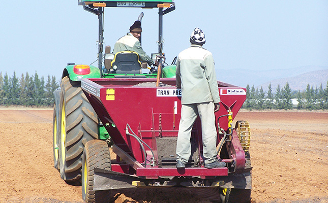 New partnership aims to address agri labour problems New partnership aims to address agri labour problems