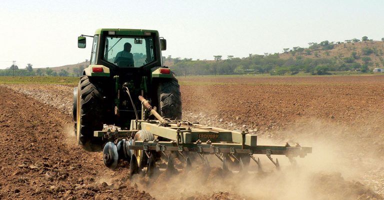Good harvests, low interest spur 27% rise in tractor sales