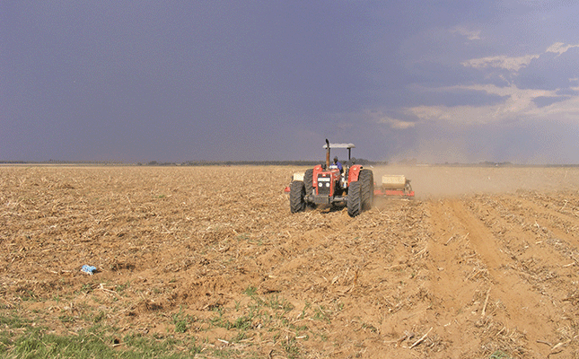 SA needs national strategy to better monitor soil pollution SA needs national strategy to better monitor soil pollution
