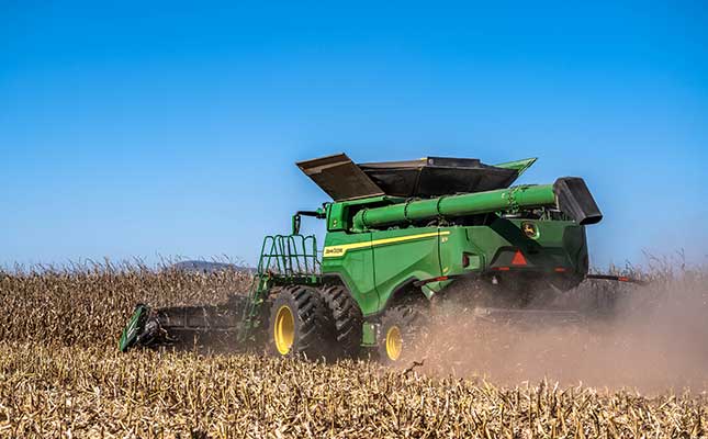 John Deere launches combine with ‘mammoth’ capacity