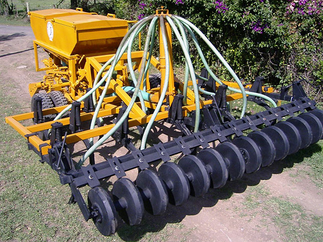 the-ndume-14-row-press-wheel-planter