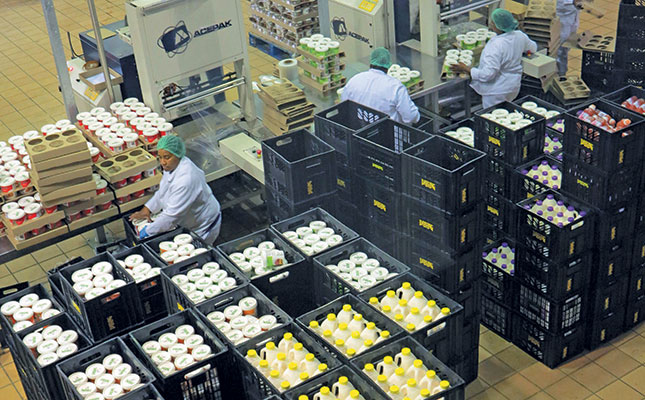 yoghurt-and-juice-being-crated-darling-creamery