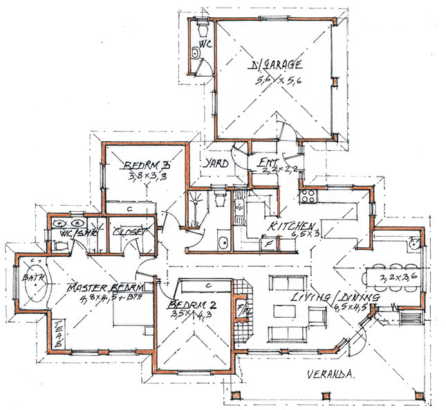 Tuscan-styled home: space, comfort and practicality