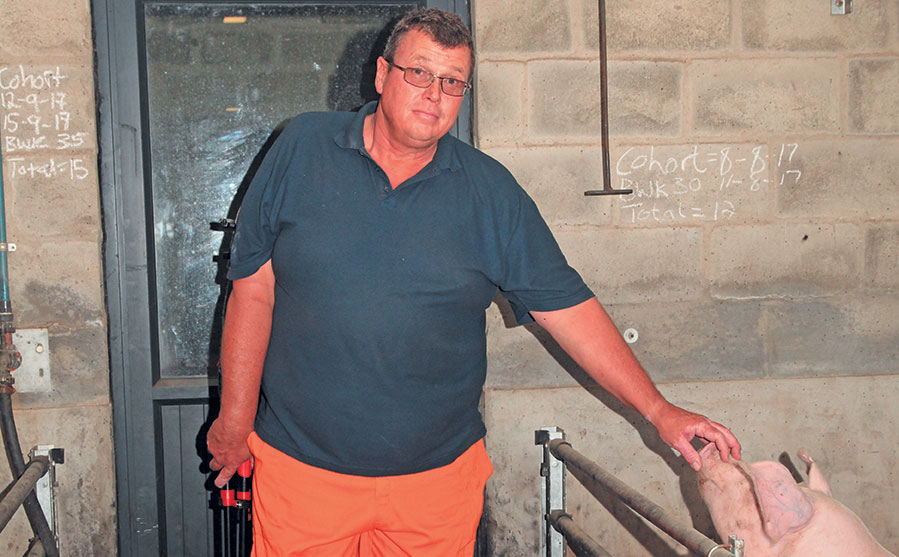 Jeff van Zyl is the manager of Chalala Farms.